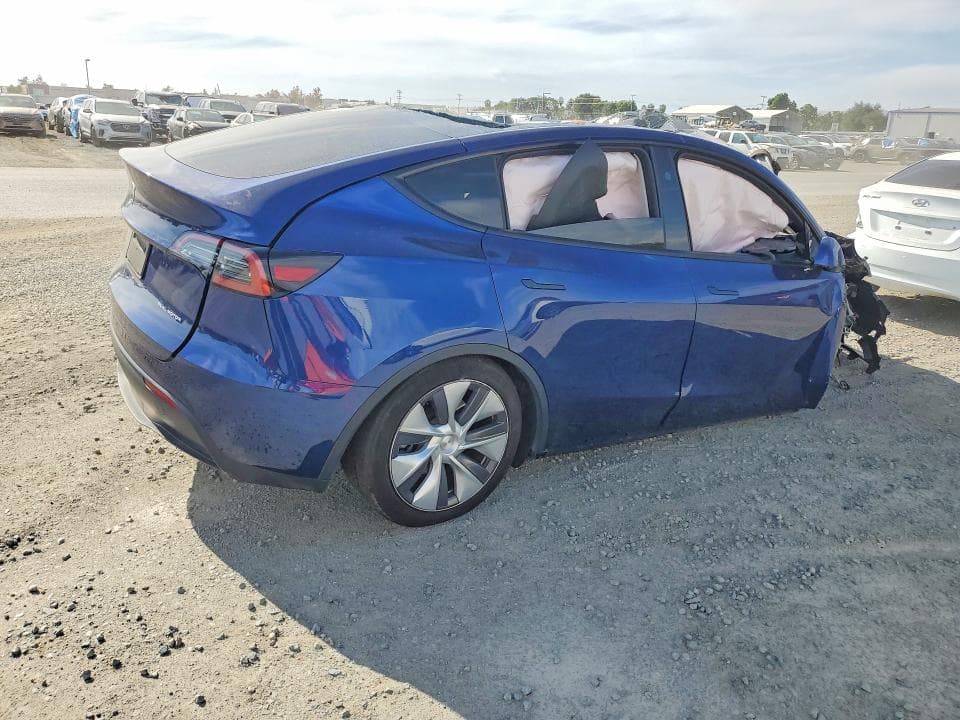 2023 TESLA MODEL Y 3