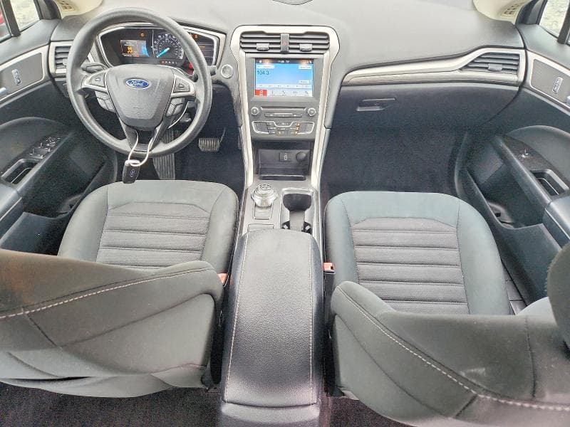 2017 FORD FUSION SE 8