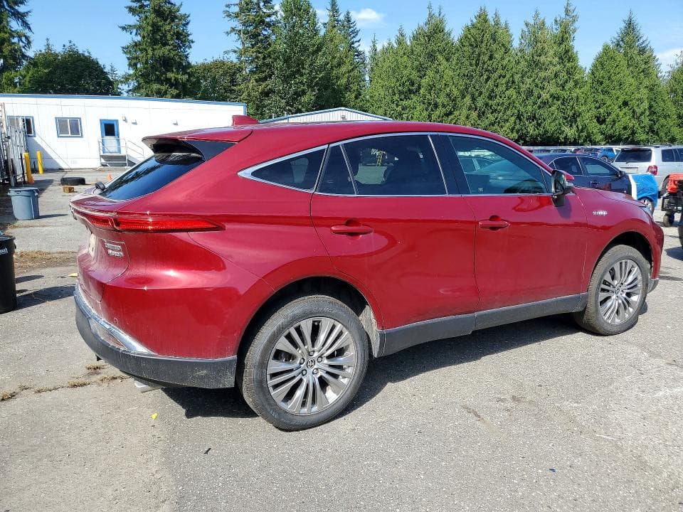 2021 TOYOTA VENZA LIMITED 3