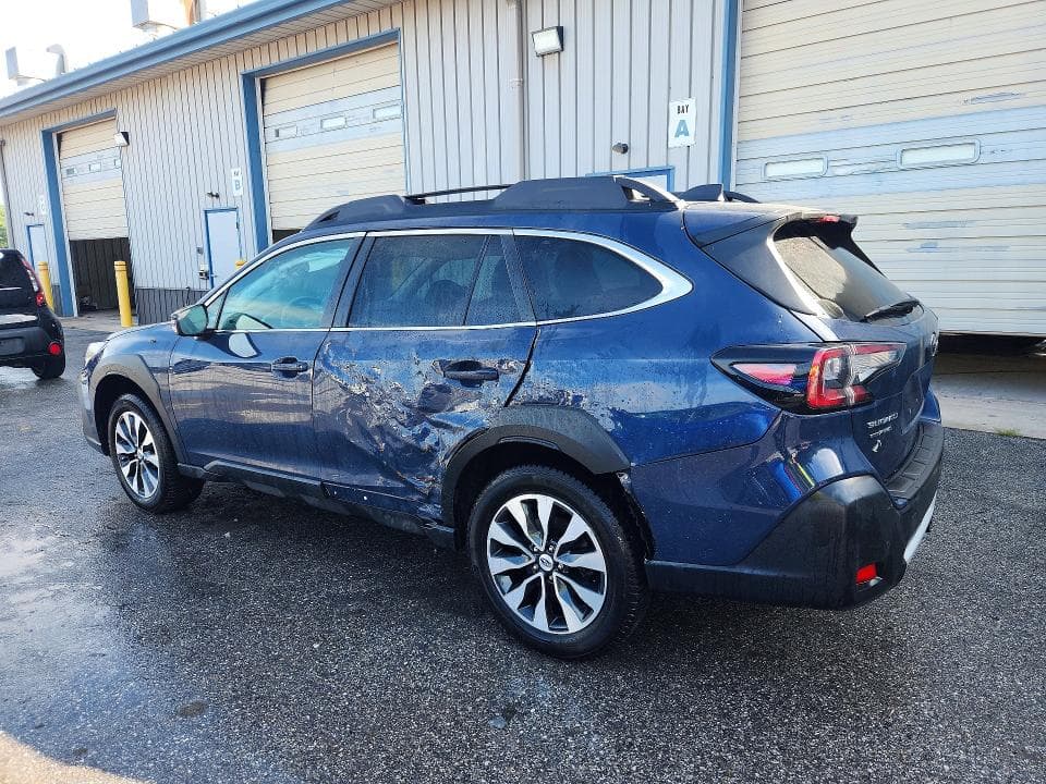 2023 SUBARU OUTBACK LIMITED XT 2