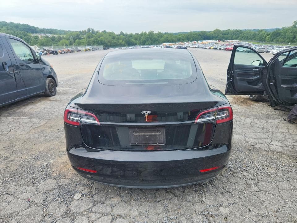2021 TESLA MODEL 3 6