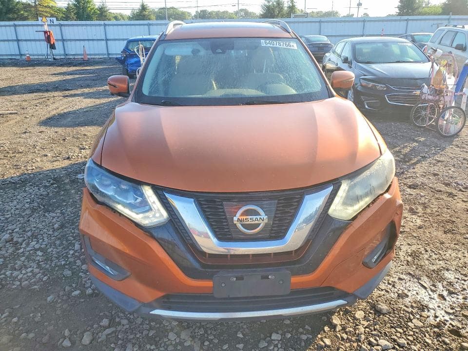 2017 NISSAN ROGUE SL 5