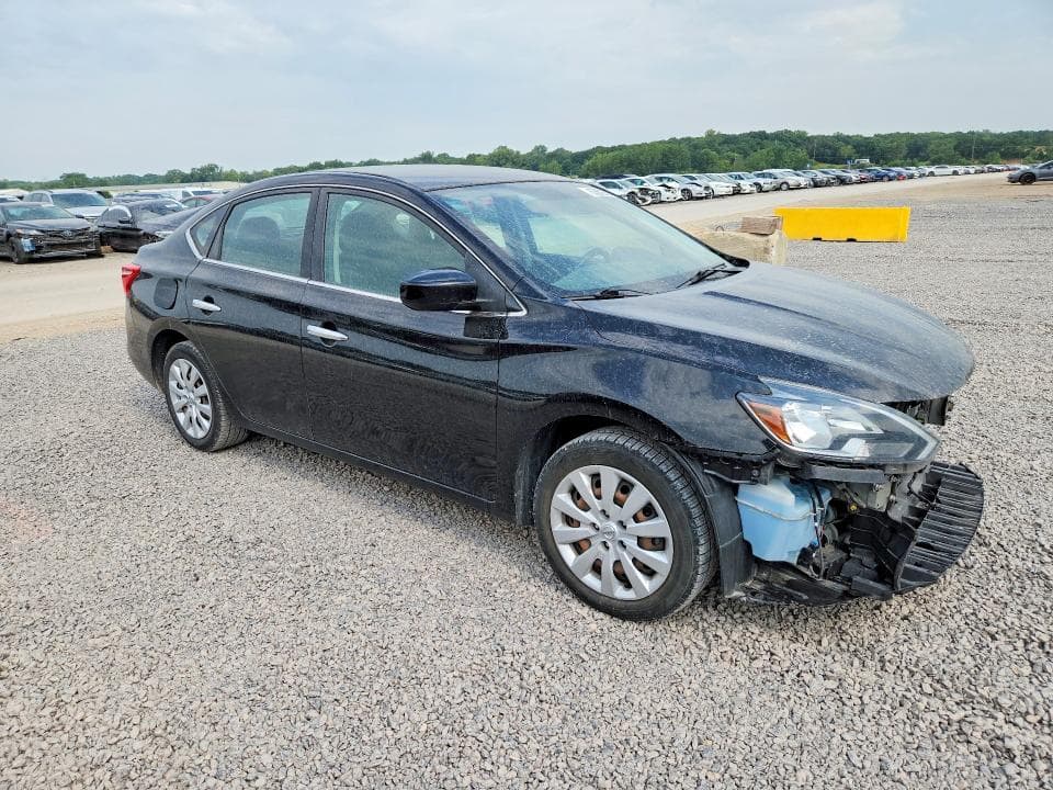 2019 NISSAN SENTRA S 4