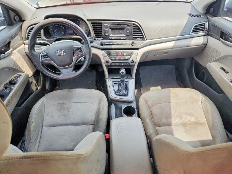 2017 HYUNDAI ELANTRA SE 8