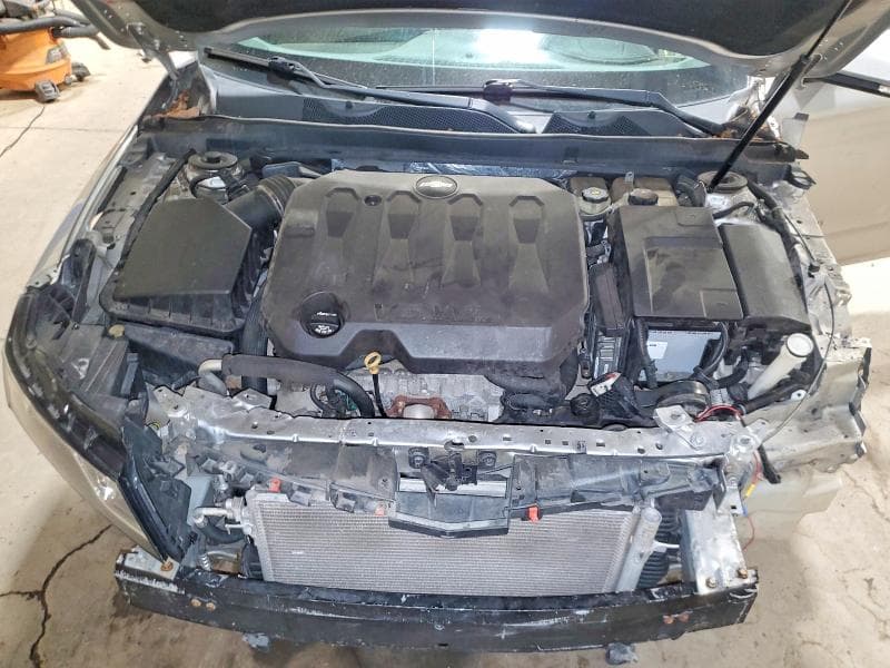 2018 CHEVROLET IMPALA LT 11
