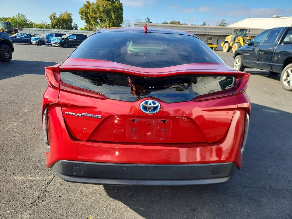 2018 TOYOTA PRIUS PRIME PREMIUM 6