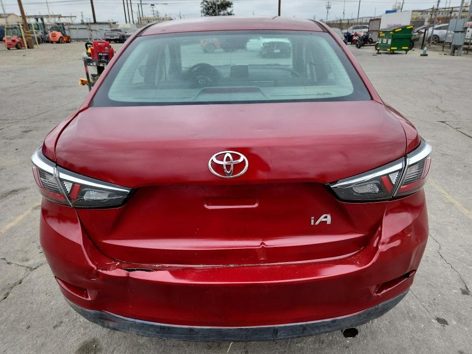 2017 TOYOTA YARIS IA BASE 6