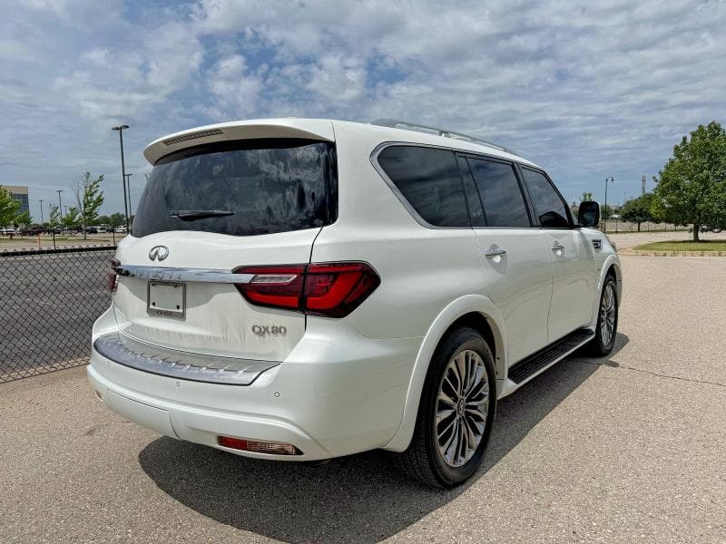 2019 INFINITI QX80 LUXE 4