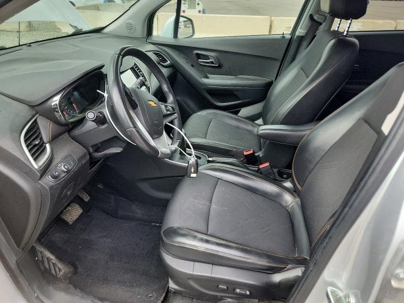 2023 CHEVROLET TRAX 1LT 7