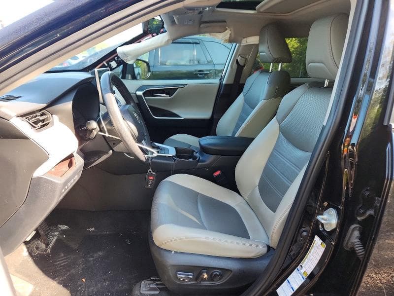2020 TOYOTA RAV4 LIMITED 7