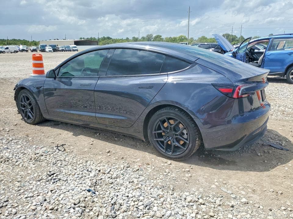 2024 TESLA MODEL 3 2