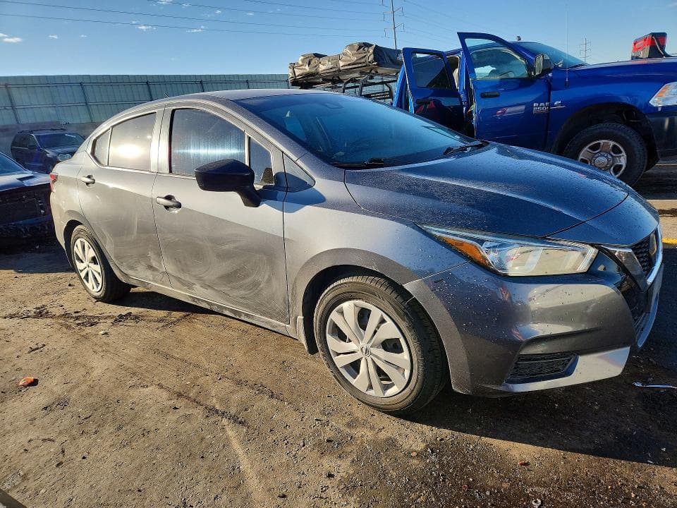 2021 NISSAN VERSA S 4
