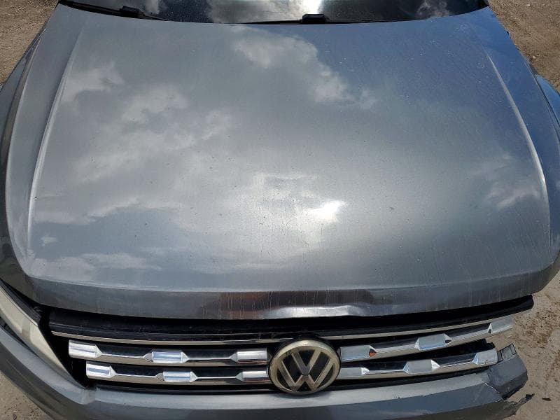 2018 VOLKSWAGEN TIGUAN SE 11