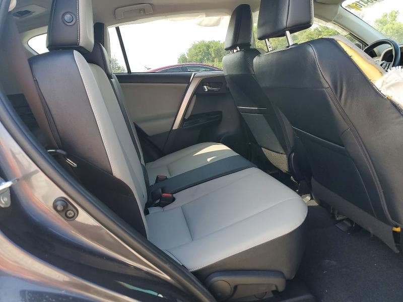 2017 TOYOTA RAV4 LIMITED 11