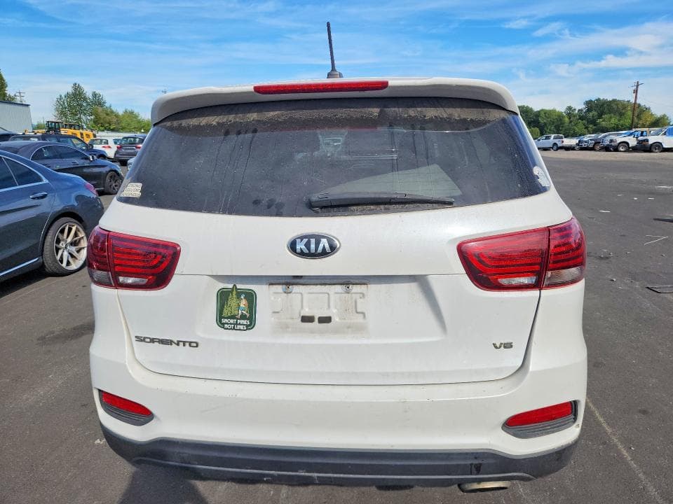 2020 KIA SORENTO S 6