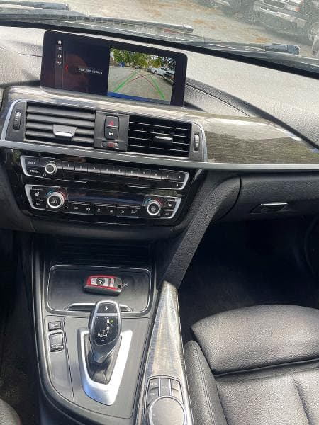 2018 BMW 330 XI 13