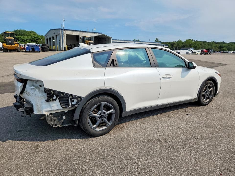 2025 KIA K4 LXS 3