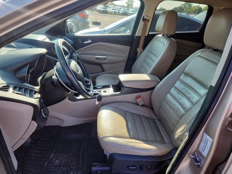 2017 FORD ESCAPE SE 7