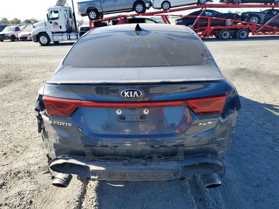 2020 KIA FORTE GT 6