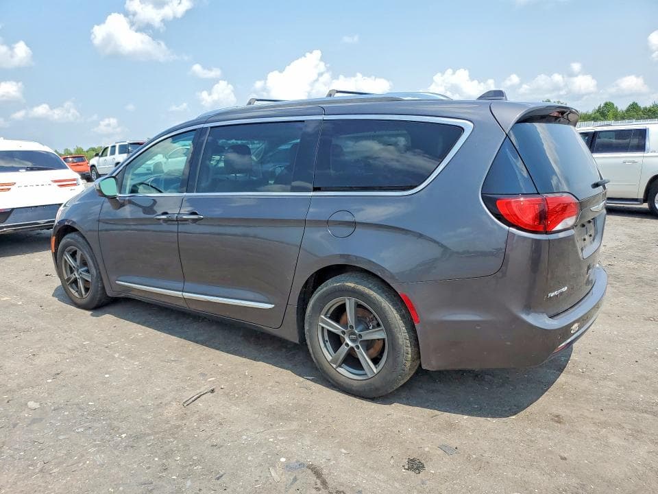 2017 CHRYSLER PACIFICA LIMITED 2