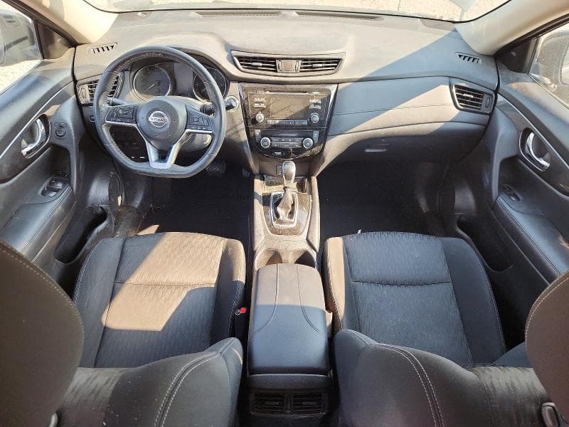 2017 NISSAN ROGUE SV 8