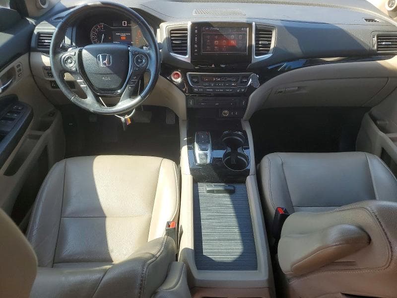 2018 HONDA PILOT TOURING 8