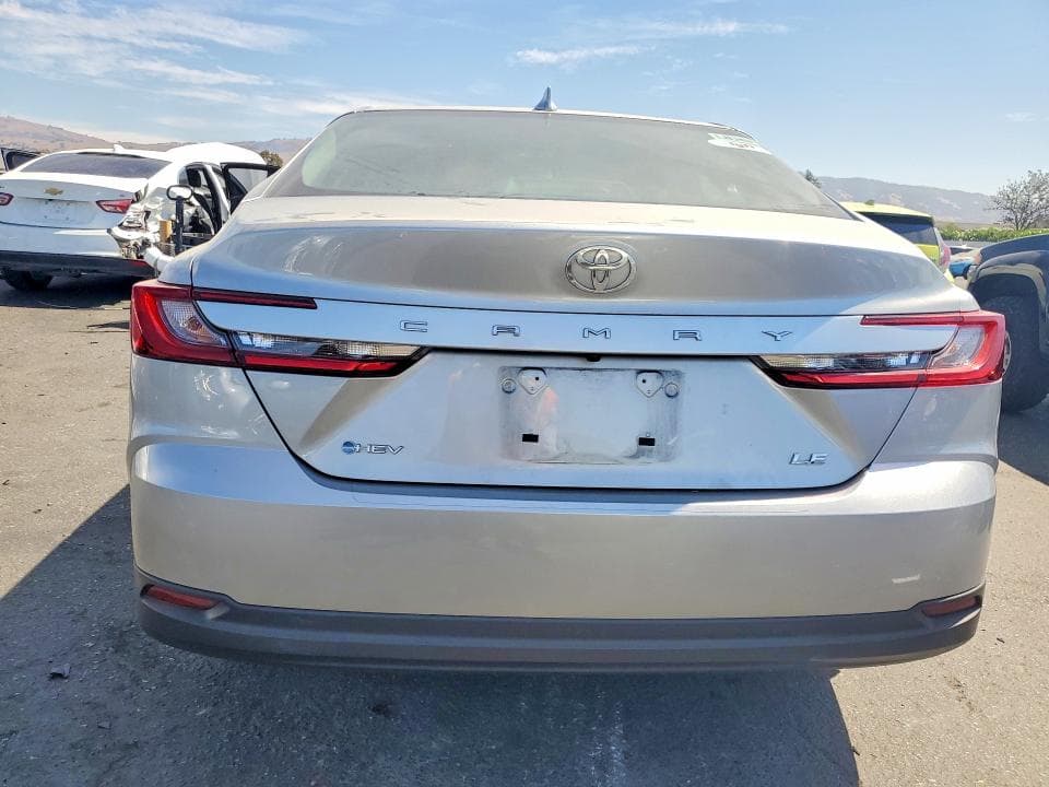 2025 TOYOTA CAMRY LE 6