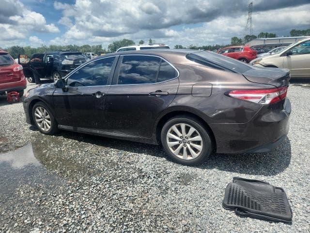 2018 TOYOTA CAMRY LE 2