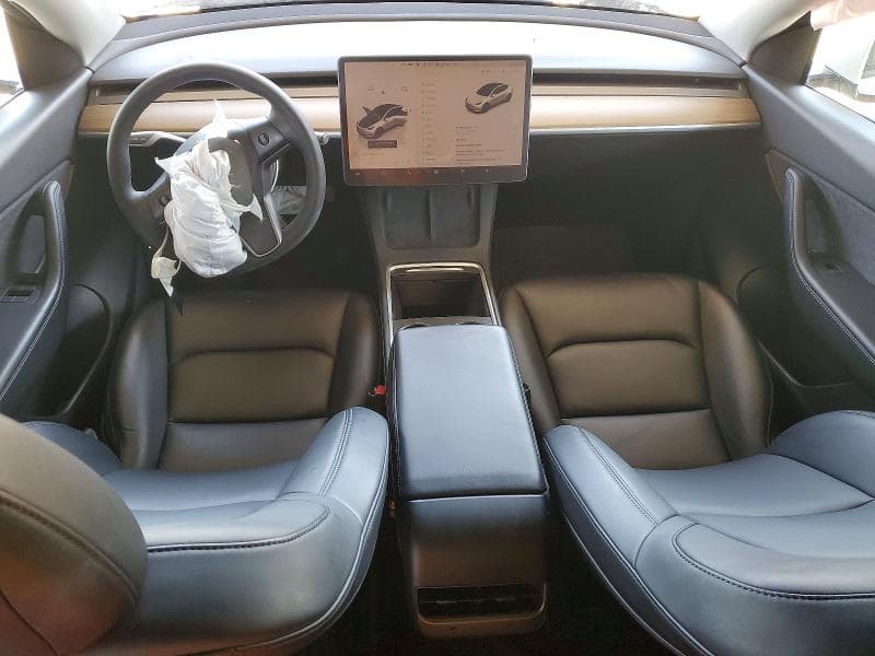 2022 TESLA MODEL  Y 8
