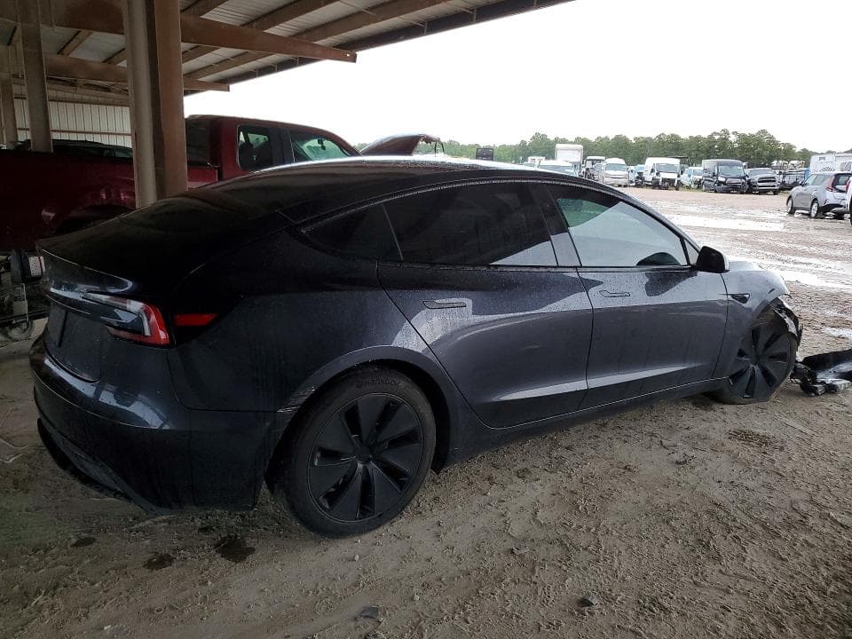 2024 TESLA MODEL 3 3