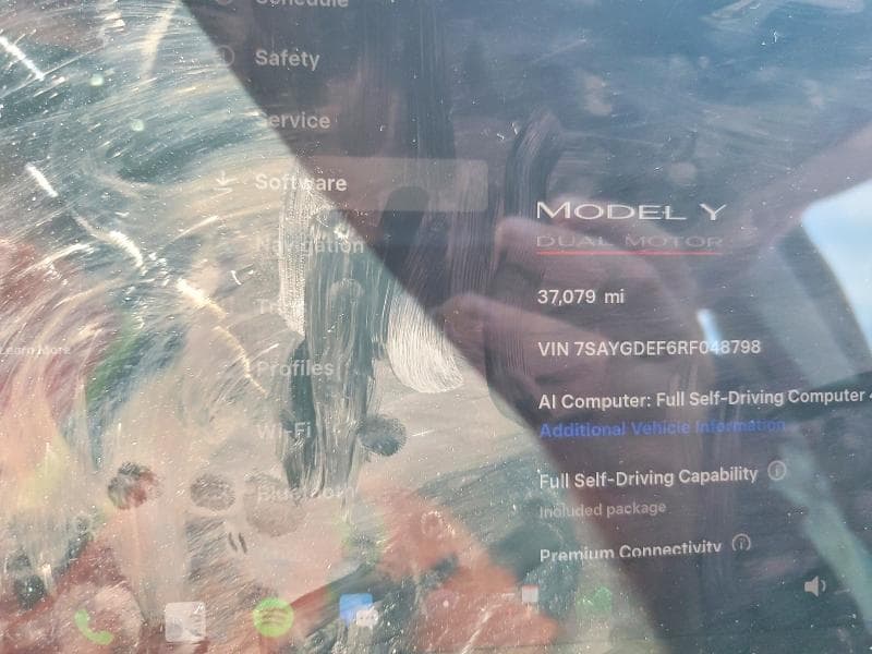 2024 TESLA MODEL Y 9