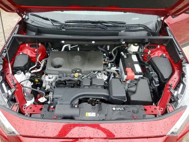 2025 TOYOTA RAV4 XLE 12