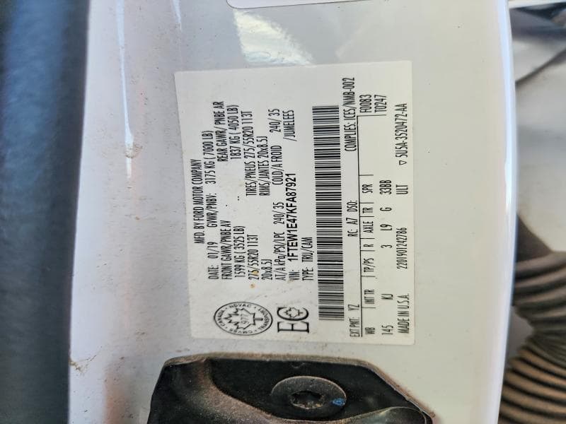 2019 FORD F150 SUPERCREW 12