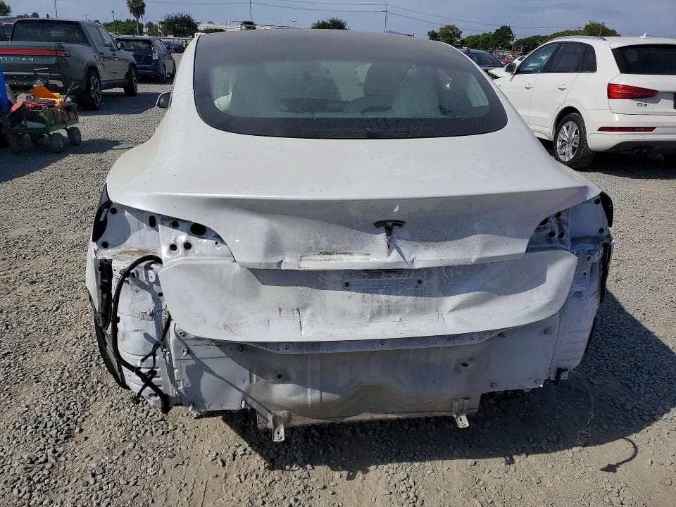 2020 TESLA MODEL 3 6