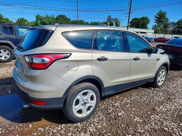 2017 FORD ESCAPE S 3