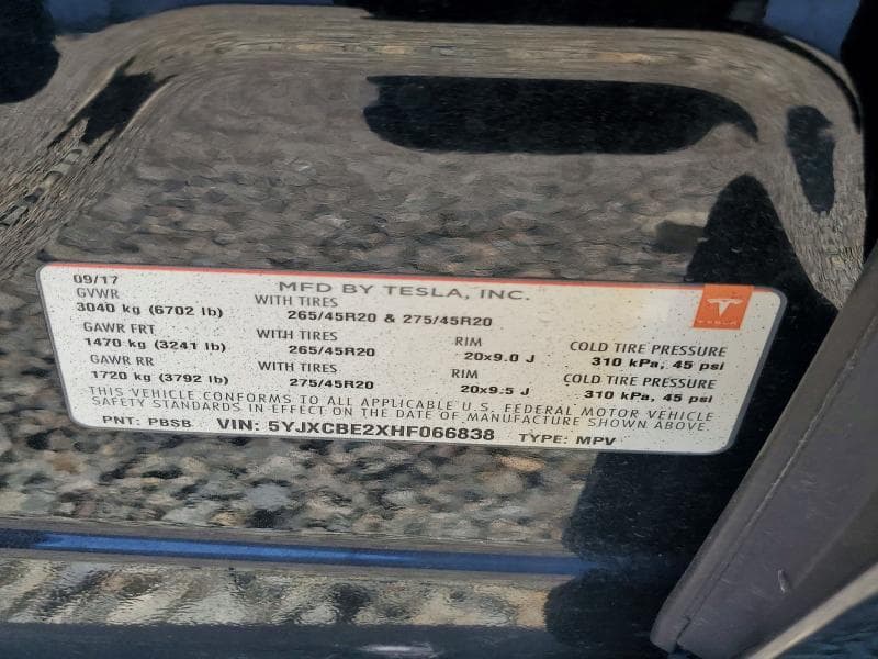 2017 TESLA MODEL X 12