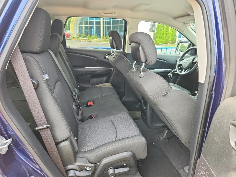 2019 DODGE JOURNEY SE 11