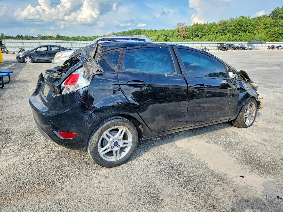 2017 FORD FIESTA SE 3
