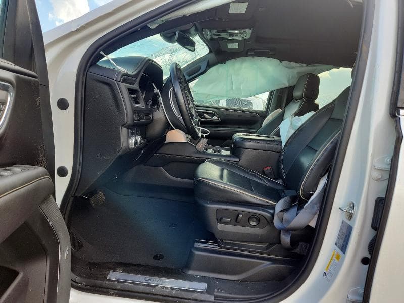 2023 GMC YUKON SLT 7