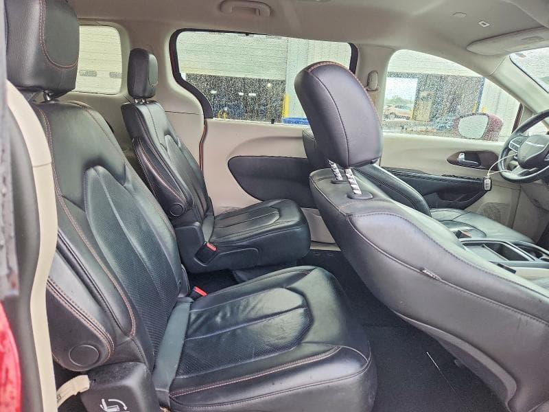 2019 CHRYSLER PACIFICA TOURING L 11