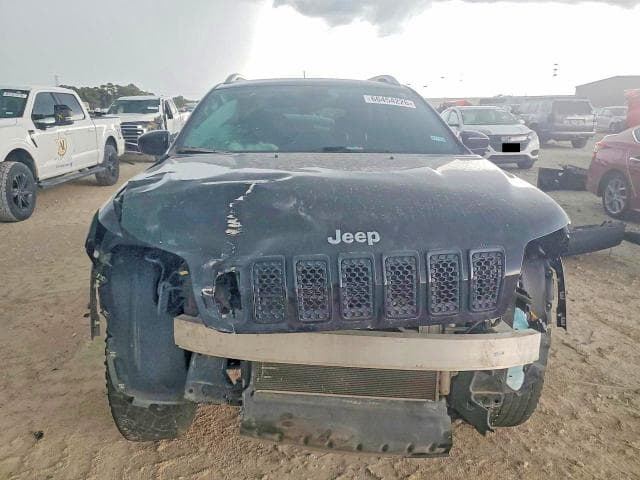 2019 JEEP CHEROKEE LATITUDE PLUS 5