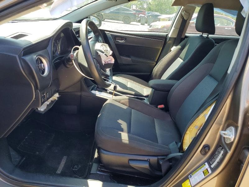 2019 TOYOTA COROLLA LE 7