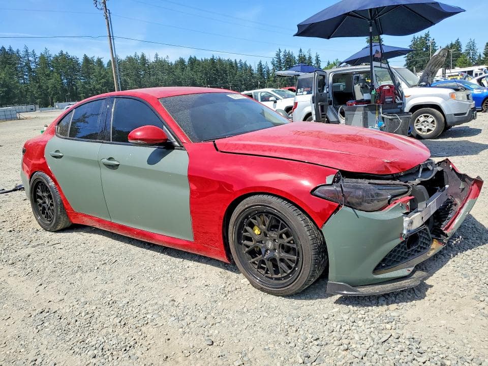 2018 ALFA ROMEO GIULIA 4