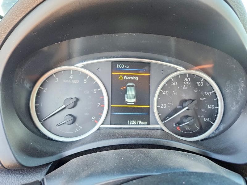 2019 NISSAN SENTRA SR 9