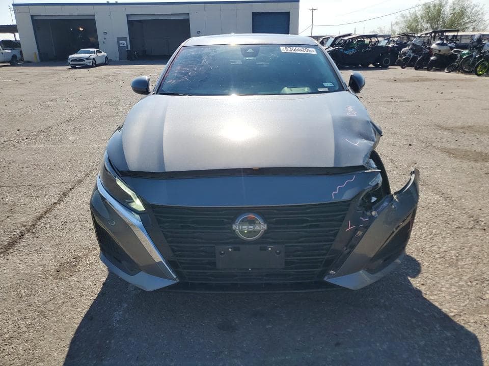 2025 NISSAN ALTIMA SV 5