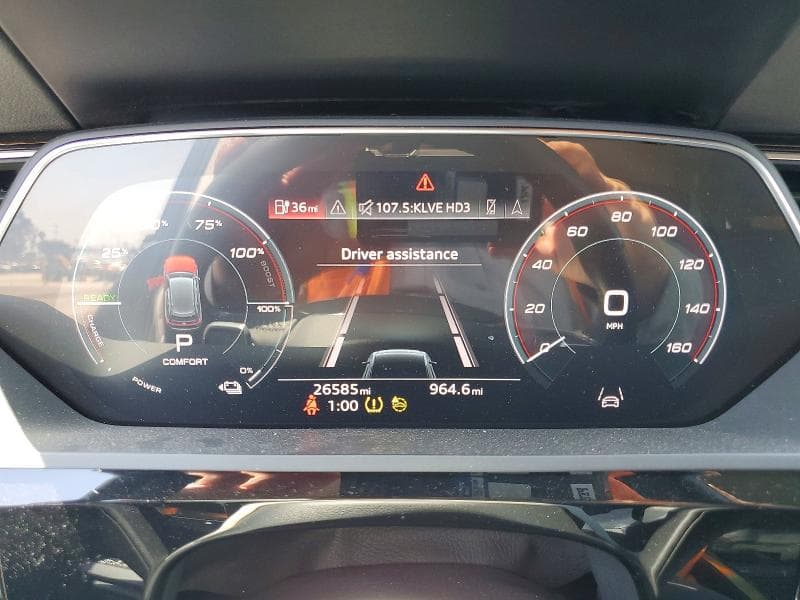 2021 AUDI E-TRON PREMIUM 9