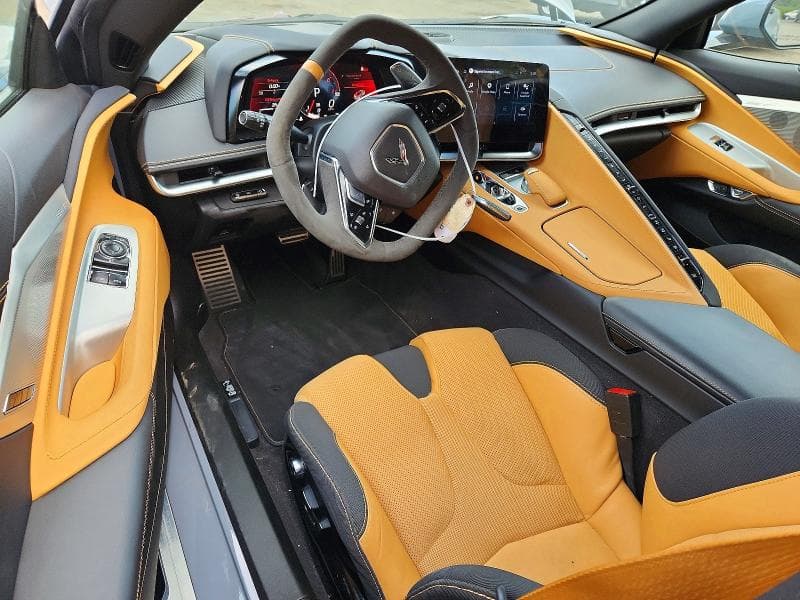 2024 CHEVROLET CORVETTE STINGRAY 2LT 8
