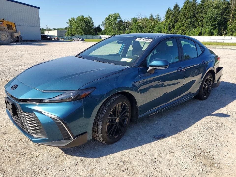 2025 TOYOTA CAMRY SE