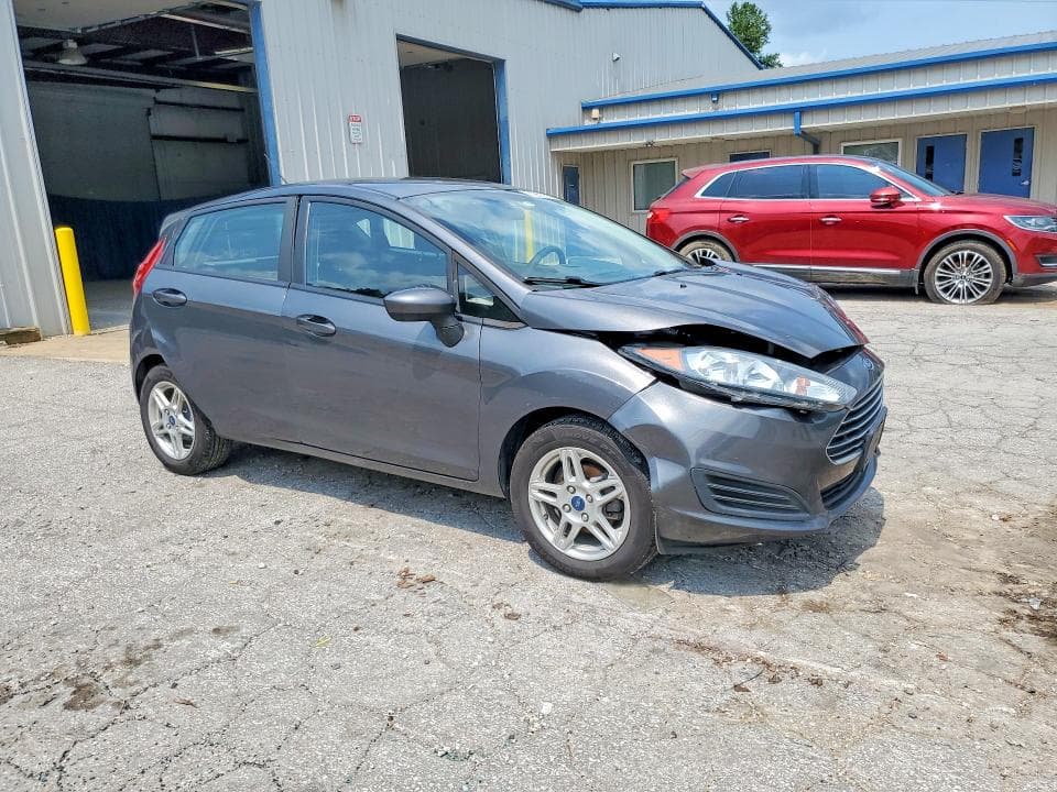 2019 FORD FIESTA SE 4