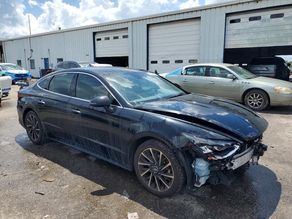 2020 HYUNDAI SONATA SEL PLUS 4